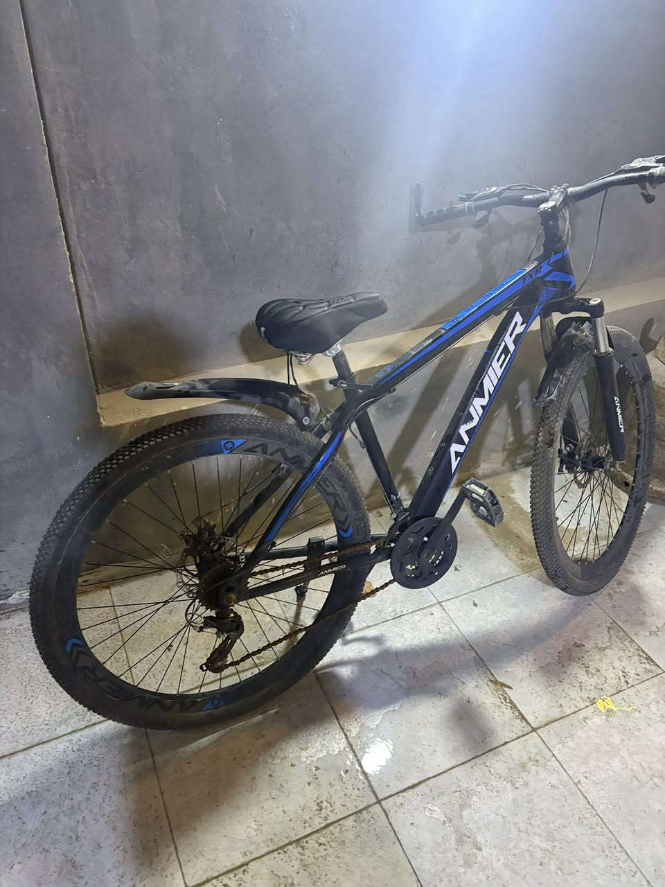 بايسكل جبلي
قياس ٢٨
جديد
ب١٥٠ وبي مجال بسيط


**إذا كنت صاحب هذا الإعلان وتريد حذفه لأي سبب، رجاءا أرسل رسالة إلى الدعم الفني**