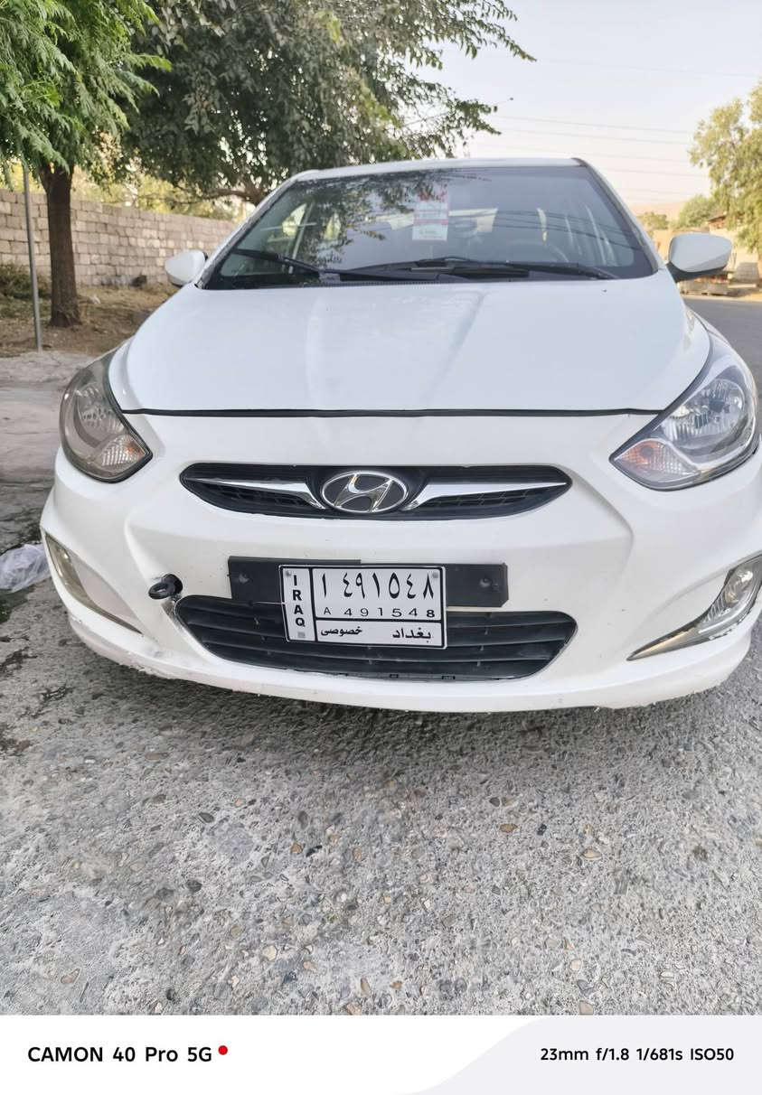 ئەسێنت 2012
بڕاوە بڕاوە
گێڕو مەکینە 
تەبریت
تەقەوڕەقەهەمووی بە شەرت 
سعر 45 مەجالێکی برایانە 
***********
***********
