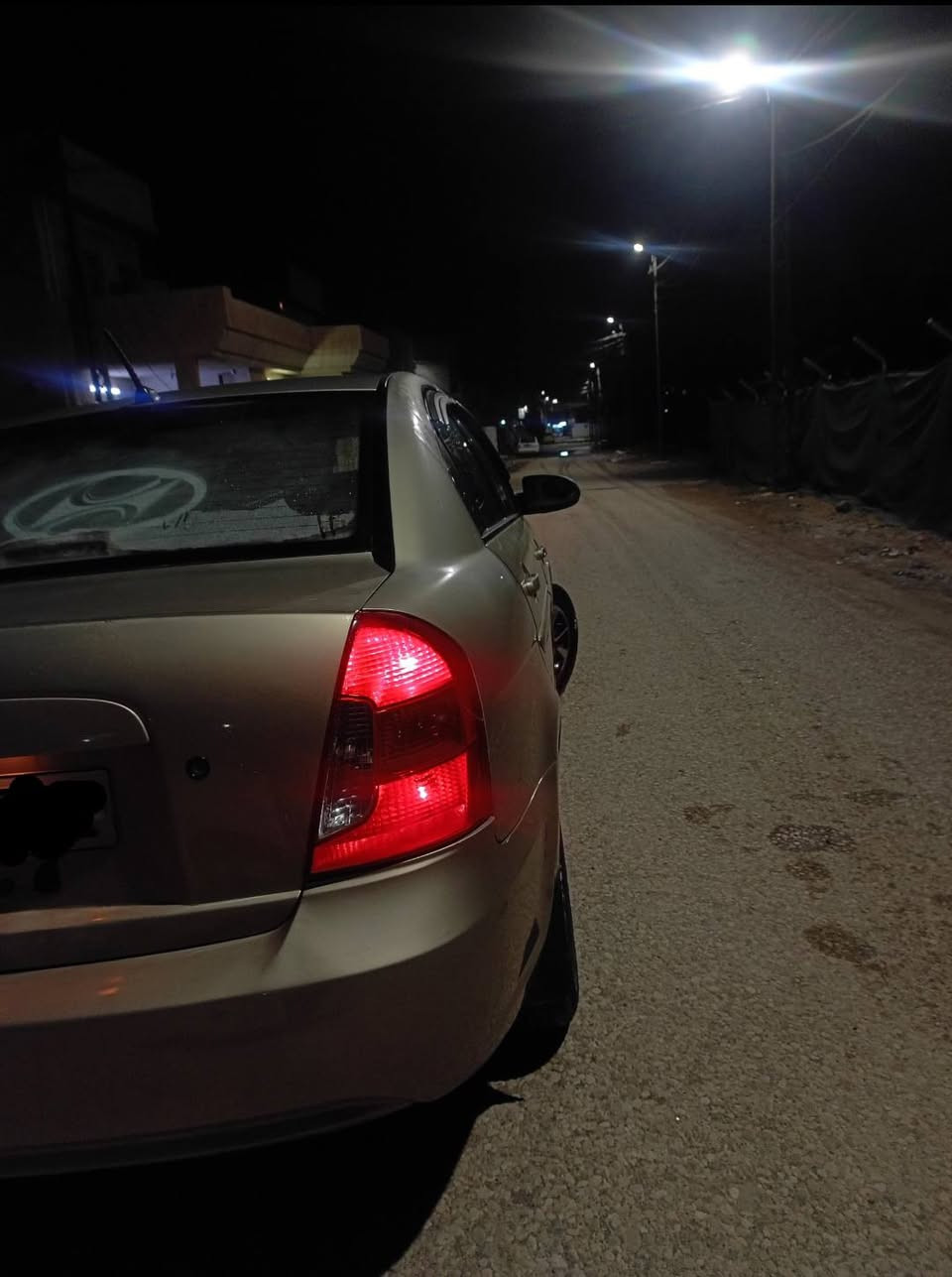 اكسنت 2008 بدون ضرر فقط تقحيل بوند قليل وسقف وصندوق قليل  3 مكان بارد مكينه 14 كير توماتيك سنويه 2030 هزه نهاية 2026 مكان السيارة موصل للتواصل ***********
‏‪***********‬‏
