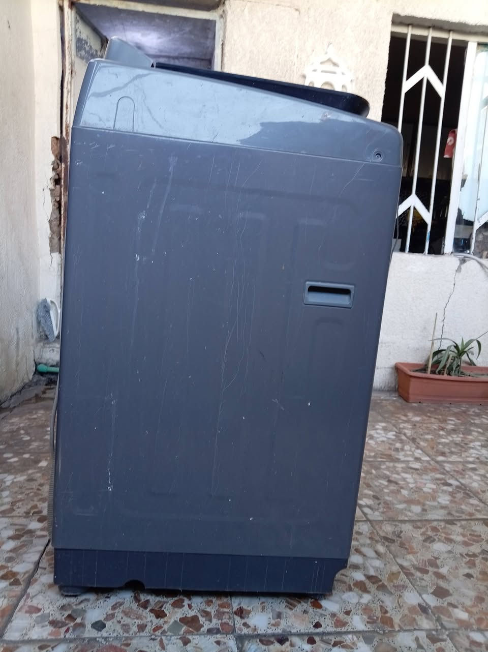 السلام عليكم
غساله اوتماتيك  للبيع 
غساله نضيفه بمعنه الكلمه 
النوع الحافض الوزن 16 كيلو 
السعر 125وبيه مجال بسيط
العنوان:بغدادالبياع تقاطع درويش 
الاستفسار خاص


**إذا كنت صاحب هذا الإعلان وتريد حذفه لأي سبب، رجاءا أرسل رسالة إلى الدعم الفني**