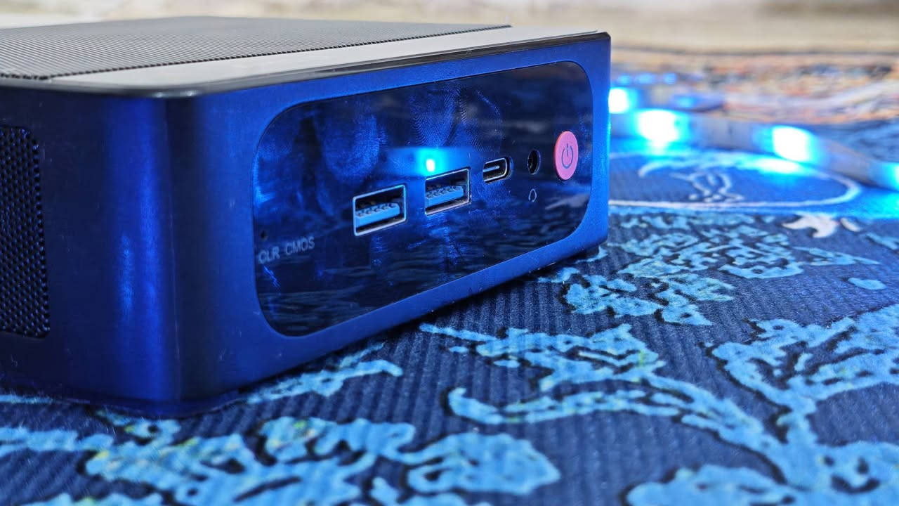 🔥 Mini PC Beelink SER5 Ryzen 5 للبيع
Mini PC قوي بحالة ممتازة، مناسب للدراسة، الشغل، والألعاب الأونلاين.

✅ Ryzen 5 5560U (6 أنوية / 12 خيط)

✅ RAM 16GB

✅ SSD 512GB سريع

✅ Radeon Graphics

✅ Wi-Fi + Bluetooth

✅ Windows 11 جاهز

🔹 يشغل Valorant و GTA V بسلاسة

🔹 سريع جداً بالإقلاع وفتح البرامج

🔹 حجمه صغير وما ياخذ مساحة

📍 الجهاز نظيف ومجرب

💰 السعر: 300الف نضافه عاليه شباب شوفو الاختبار عل يوتيوب اكتبو اسمه


**إذا كنت صاحب هذا الإعلان وتريد حذفه لأي سبب، رجاءا أرسل رسالة إلى الدعم الفني**