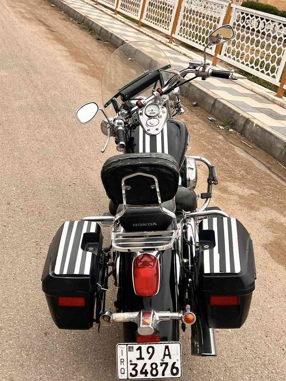 بسبب الوعود الكاذبه تم اعادة النشر 
( ابلاش والله بلاش) 

هوندا شادو محرك(750cc)مرقمة كربلاء لوحتين سنوية جاهزة للمداور المباشر برغي مابية نقص وادامة جديدة كاملة بانزين محسن استعمال اكثر من العادي شغل واطلع بية شمال .مكة. ايران وين ميعجبك شلعة+ضفيرة بلادية كلشي شغال تانكي مراية من داخل 📍الموبايل(***********)                                                     🔴 جامة أمامية                                                                  🔴بلوجكترات                                                              🔴منفذ شحن USB +قارئ فولتية                                           🔴جنط فايبر اصلية ام المفتاح                                                 🔴ماي زيتي اخضر الماني                                                                         🔴تخم بلكات جديد                                                           🔴امبيثري بلوتوث مسطرة                                                     🔴دهن اكسادو+فلتر جديد                                   🔴عدسات زنون لونين دكمة معزولة                             🔴دبلات أمامية معلاية
