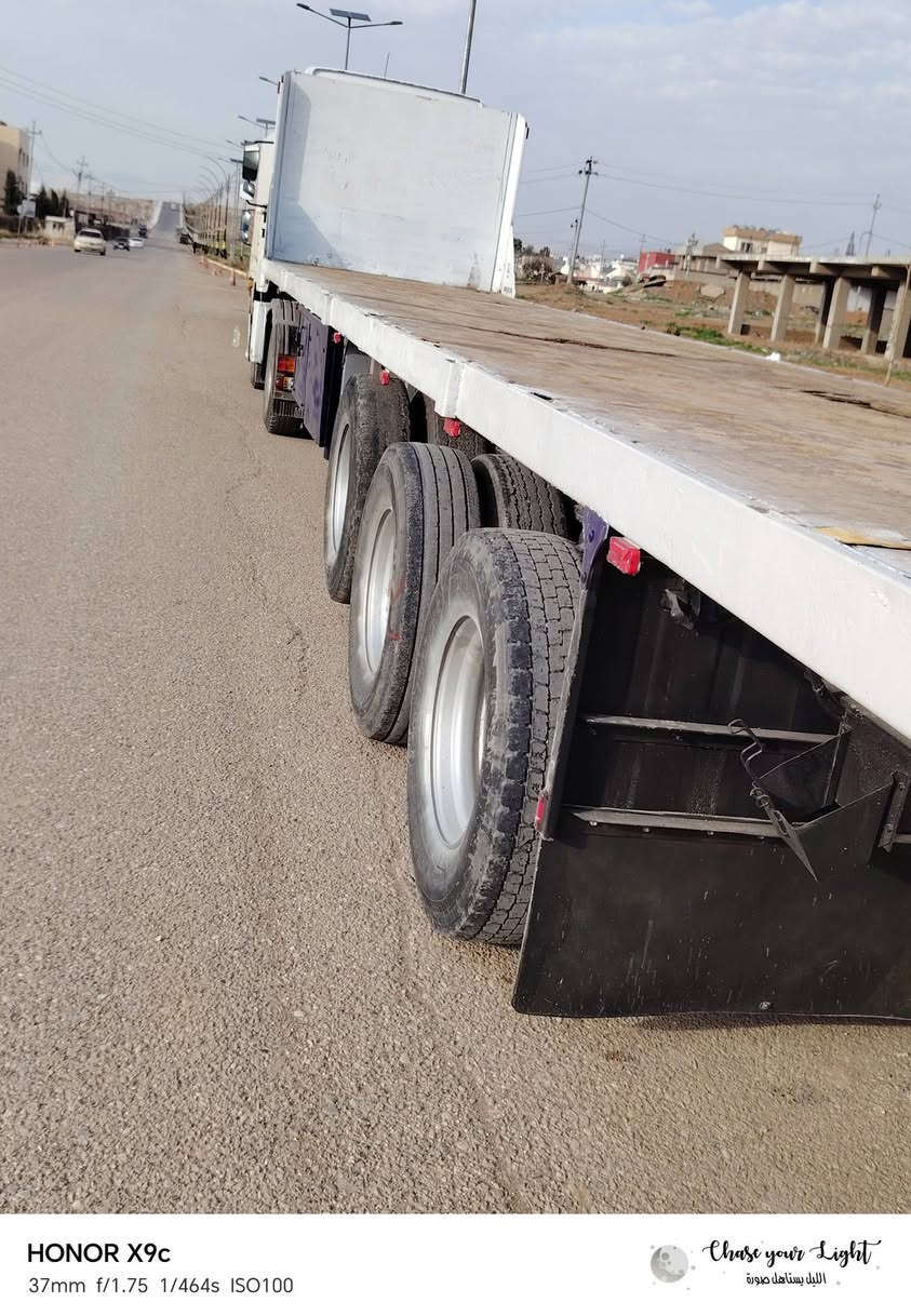 السلام عليكم اكسور للبيع موديل 2005سنويه  جديده كير  عادي راس وعربانه السعر الاتصال علر الرقم *********** العنوان قرب صيرة الج مدخل واسط
