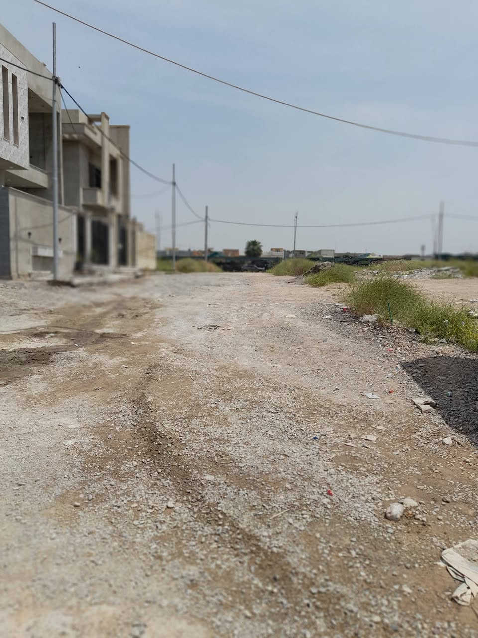 لدينا أرض للبيع مساحه ٢٠٠م واجهة ١٠م شمال مقابل حي النور وقرب السادين توزيع القضاة المكاتبة مع الشرعي سند جديد السعر والتفاصيل على الأرقام ابو سيف 
***********
***********
ابو شهاب ***********
***********
أو مراجعة المكتب نهاية سايدين المضخة مقابل مجمع شقق الحدباء مكتب ابو شهاب للعقار وقت الاتصال من الساعه العاشره صباحا إلى العاشره مسآء وشكرا
