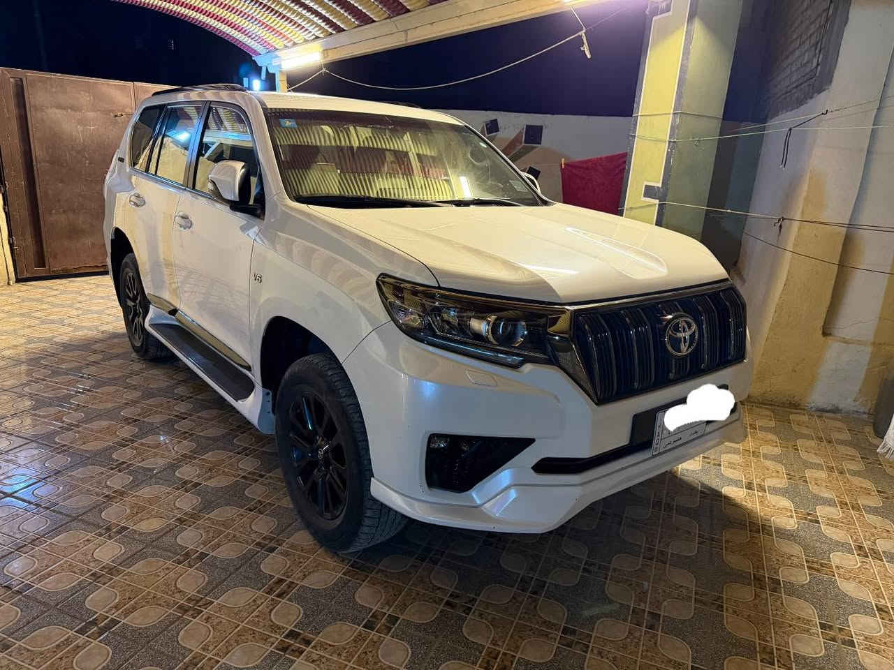 السلام عليكم
برادو 2022 ساز
رقم بغداد
VXمدنايت
 ماشيه 44 الف 
تبديل الزيت مالتها بالشركه 
سياره مال بيت وكلش نظيفه 
مواصفاته معروفه محرك4.0 دشبول لكزز شاشة التجي بالفول جلد السايق والصدر كهربا ترحيب وبقيه المواصفات المعروفه
بيها بارد فقط المكان المؤشر بدون صبغ بدون دواخل بدون اي شي داتطلع من البيت وانركعت عليها الباب 
عارضها ب45 وبيها مجال 
متواجد بالسيديه وبالاسكندريه بابل
رقمي ‭0781 441 1416‬
