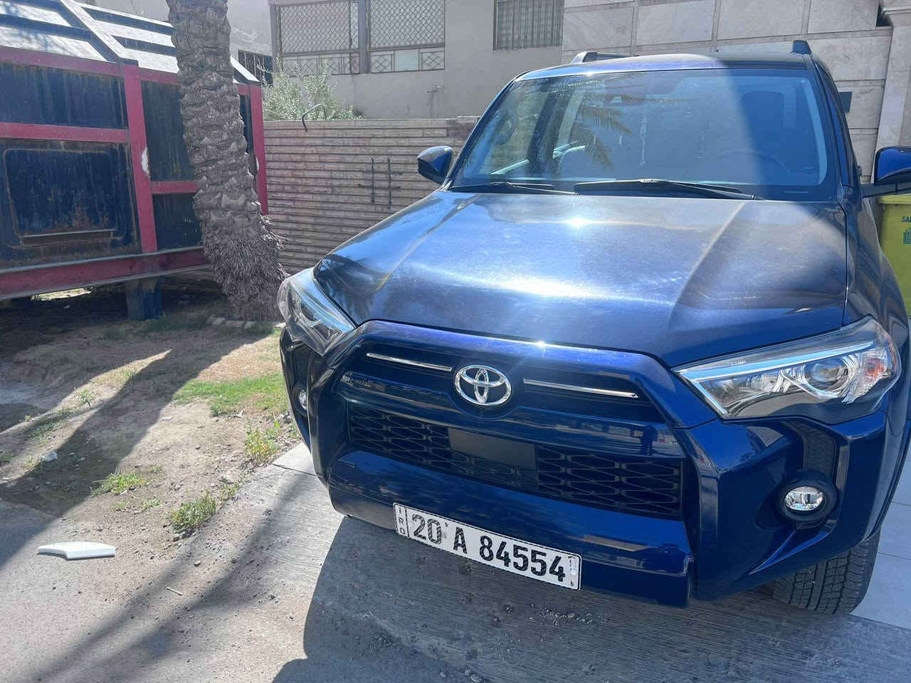 تيوتا فورنر 2022 
ماشية 29km الف كيلو 
5راكب كشن السائق كهربائي 
شاشة كبيرة
محرك 4.0 سته سلندر 
بدون حادث ولاصبغ ولاايرباك 
مكان السيارة بغداد 
32$ 
*********** Colombo, Sri Lanka
