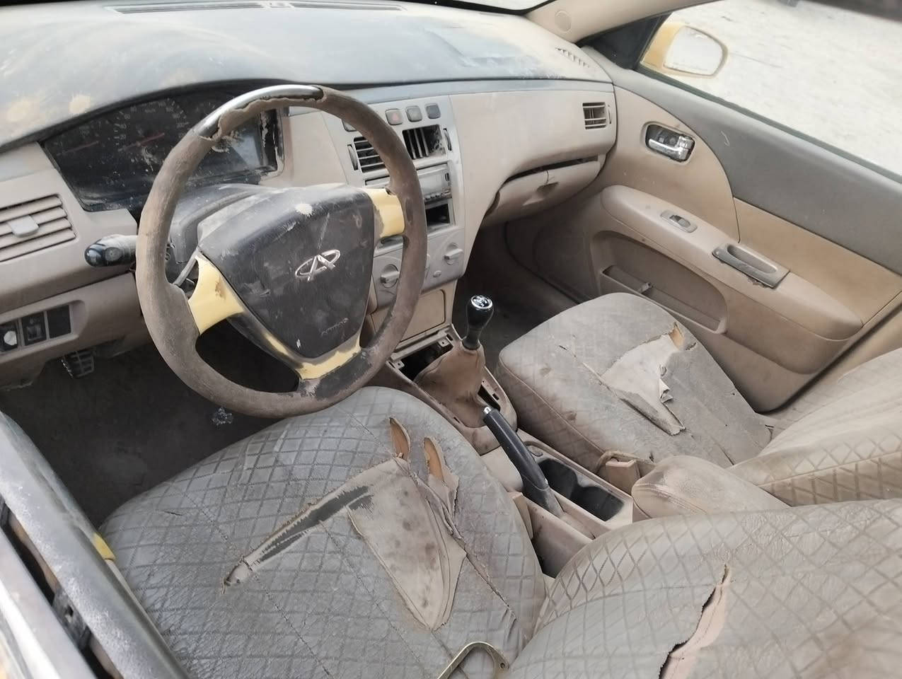 سلام عليكم ورحمه الله وبركاته شيري ي فايف موديل 2014كفاله من لصبغ وتبديل ولمعجون وضربه كفاله عامه رقم قادسيه الاماني 
كير مكفول ليوم بدلته
مكينه مكفوله
كهربائيات تخم جديد 
تخم تاير جديد 
ماعايزه شي 
لسعر 15وبيه مجال 
غير مسؤل عن لغرامات مروريه ولهيئه 
مكان الدوانيه قضاء السنيه ***********
اخوان رجاء لحد يطب خاص انه مكلف بنشر
