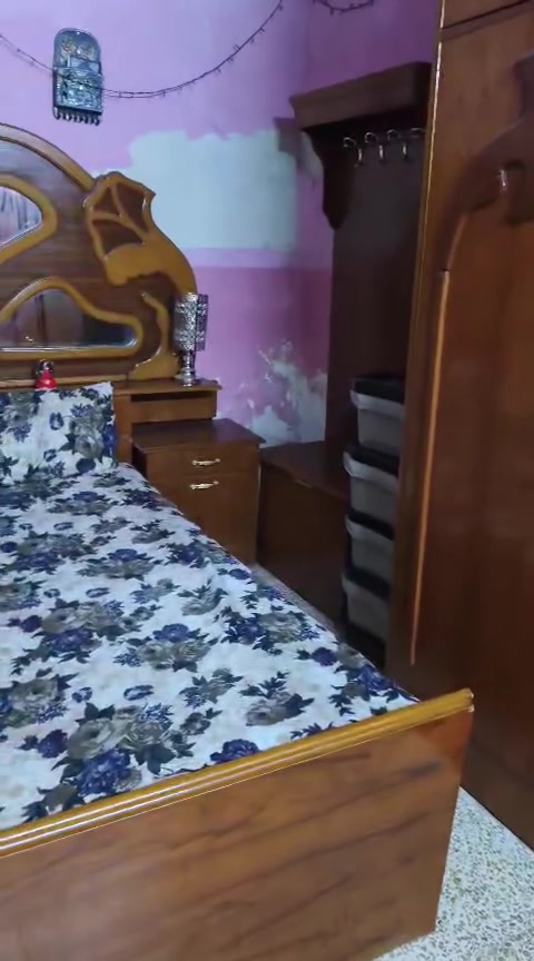 متاح غرفه نوم نضيفه و ملحق
اي استفسار تعال خاص ودلل


**إذا كنت صاحب هذا الإعلان وتريد حذفه لأي سبب، رجاءا أرسل رسالة إلى الدعم الفني**