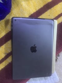 ايباد ٧ • ٣٢ • بطارية ٨٠٪