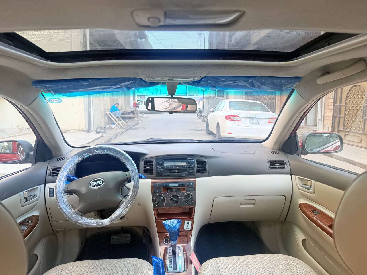 بي وايدي موديل 2014 فول موصفات كير محرك بيلادي مستربوشي سلايت حساس خلي  سنواي جديد  رقم دولي لحد 2029 ابسمي  تريد تحويل تريد وكال بيه دفتر بنزين بدون صبغ بدون ضرار بيه مكانين تعديل بارد  سياره احلئ من صور داخل لونين صدر جديد باتري جديد كهربايات كل شغل تبريد ثلج بدون نوقص سياره مال بيت عنوان كركوك يم حلويات اطلس  سعر 68 وبيه مجال بسيط *********** كركوك, العراق
