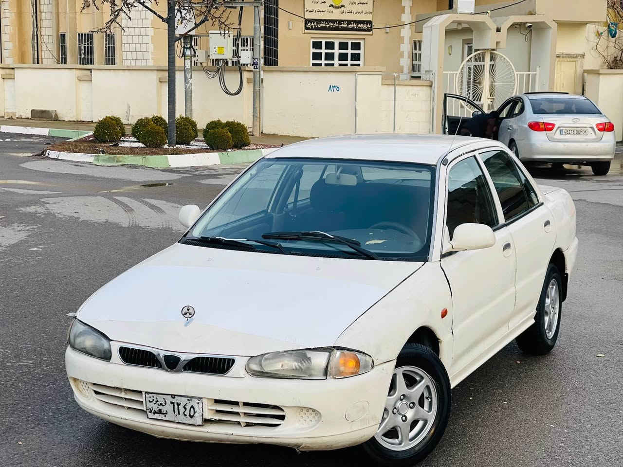 بەناوی خوای گەورە و میهرەبان

بەلاش بەلاش بەلاش خوار هەموو بازاڕ زانیاری بخوێنەوە جا تێل بکە 

پڕۆتۆن. 2004. مەکینە بەخ 😱گێڕ تۆماتیک   
 
حلووج ماڵی مەدەنی بەشەرتی ١٠٠ ساڵ 

مەکینەی تازەم خستۆتە سەر سفر سفرە ئەوروپی لۆک

گێڕ و تەقە و ڕەقە بەشەرتی ١٠٠ فیتەر

گەرمیەکی لەسەرە لە سەیارەی نوێ خۆشترە 

سەیارەکە ئی ماڵانە ئی مەحامەلە
نەبوە یەک ٢٥٠ مەسروفی نیە 

٤ تایەی تازە حەفتەیەکە لەژێریەتی لۆک ناو پاکەت

٤ جام کارەبا 
گێڕ تۆماتیک 
کامل گێچ ئیش دەکا 
کامل لایت و فول و بەگلایت و فڵچە ئیش دەکا 

بێ لێدراو بێ دەحم نێ خایس 

سەقف و شانی لۆک لۆکە 

بەرەدەرکا و داژبوولی زۆر جوان و نووێیە 
تاقم کوشنی لۆکم بۆ بەستوە 

لە هیچ کوێ بەو پارەیە نیە مەکینە بەخ و تۆماتیک و ٢٠٠٤ 

لێخوڕینی هەتا بڵێی خۆشە زۆر زۆر مەزبووتە ماڵی دۆستە 

لەخزمەتان دام بۆ مەحامەلە تەلەفون مەکە خوار هەموو بازاڕە 

قفڵ قفڵی سحری ئەو سەیارە نازدارەمان ١٧$ گەڵایە

17$ قفڵ قفڵیەتی 

شوێنم ڕانیەیە لەخزمەتت هەموو لایەک داین 
ژ.م ***********
***********
Viber.  Wast app لەسەرە رانية, السليمانية
