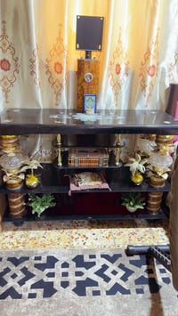 ميز بلازما • حجم كبير • نضيف