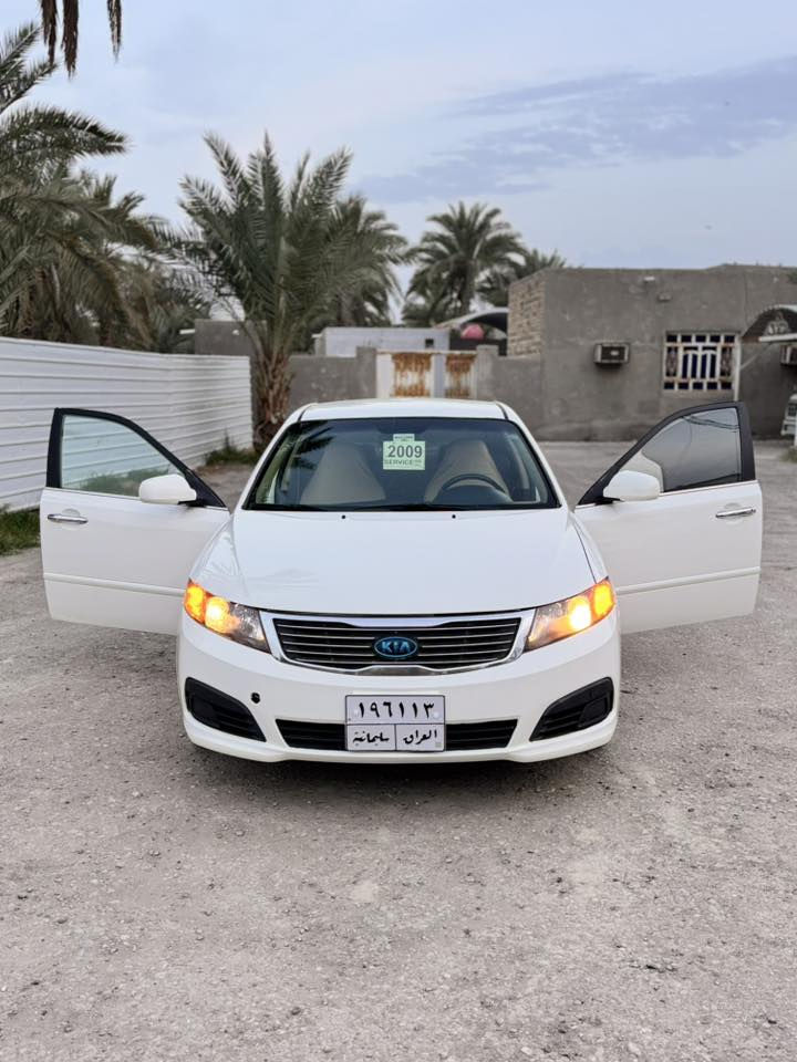 السلام عليكم
اوبتيما موديل 2009
كير مكينهً جدد 
تبريد ثلج
حداديه 80‎%‎
ملاحظه سياره صبغ حزام وتبديل بنيد
سياره جاهزه وكلش حلوه من كل نواحي
سياره معروضه بسعر 110 وبيه مجال 
مكلف بالنشر للاستفسار الاتصال 

‭0781 048 9873‬
