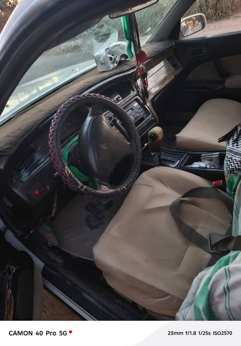 السلام عليكم كروان بطه للبيع مكفوله من الضربه القويه والنقل والكص وكافه الاصوليات مكينه ٢٥٠٠مكفوله من التبخير والصوت كير جديد حداديه جاهزة تخم تاير كهربائيات جاهزة لون لؤلؤي موديل ١٩٩٤متصل رقم انبار مشروع وطني وكاله بسمي سنويه ٢٨ وين ماتريد اداورلك مكان السياره الديوانيه قضاء غماس  السعر ٥٨وبيه مجال قليل     استفسار رقم ***********
