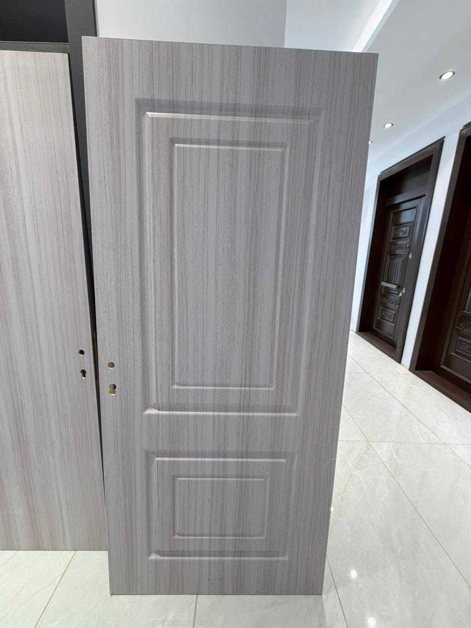 🚪 وصلت الأناقة والجودة إلى مكان واحد!
نوفر لكم أبواب تركية درجة أولى بتصاميم عصرية وجودة عالية تناسب جميع الأذواق.
✅ خامات أصلية ✅ تشطيبات فاخرة ✅ متانة وعمر طويل ✅ موديلات وألوان متنوعة ✅ قياسات حسب الطلب
للاستفسار والحجز،عمل عبدالله العزاوي 
باب تركي🇹🇷ضمن 5سنوات 
اتصل بنا على الرقم ***********   وسنساعدك في اختيار الباب المناسب لمنزلك. العنوان دلي عباس المنصورية

#أعلاناتك_هنا_توصل_لكل_الناس
