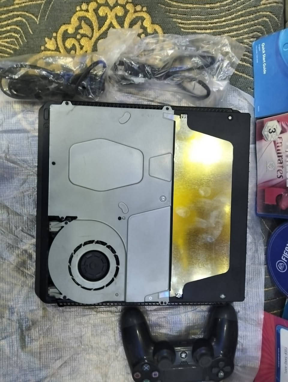 جهاز بلايستيشن بحاله المصنع لسه زيرو معاه الدراع الاصلي بتاعه والكرتونه السريال نمبر وعليه اربع العاب بيس 19 وكراش وفيفا ٢٠ وفيفا 19 سوفت 13 الجهاز متبرشم شركه جوه وبره ربنا يبارك لصاحب النصيب
السعر لقطه 8500 نهائي
المكان شبرا الخيمة
 للاستفسار 01156003948


**إذا كنت صاحب هذا الإعلان وتريد حذفه لأي سبب، رجاءا أرسل رسالة إلى الدعم الفني**