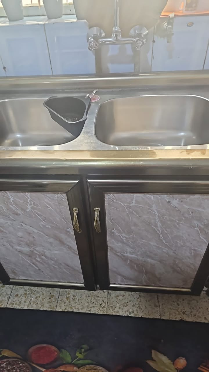 السلام عليكم عندي غراض للبيع ومستعجله ع بيعتهم 
سبلت طنين 
ومكيف كرافت
وميز طعام صاج ٦ كراسي
وكاونتر المنيوم
عنواني بغداد كرادة


**إذا كنت صاحب هذا الإعلان وتريد حذفه لأي سبب، رجاءا أرسل رسالة إلى الدعم الفني**