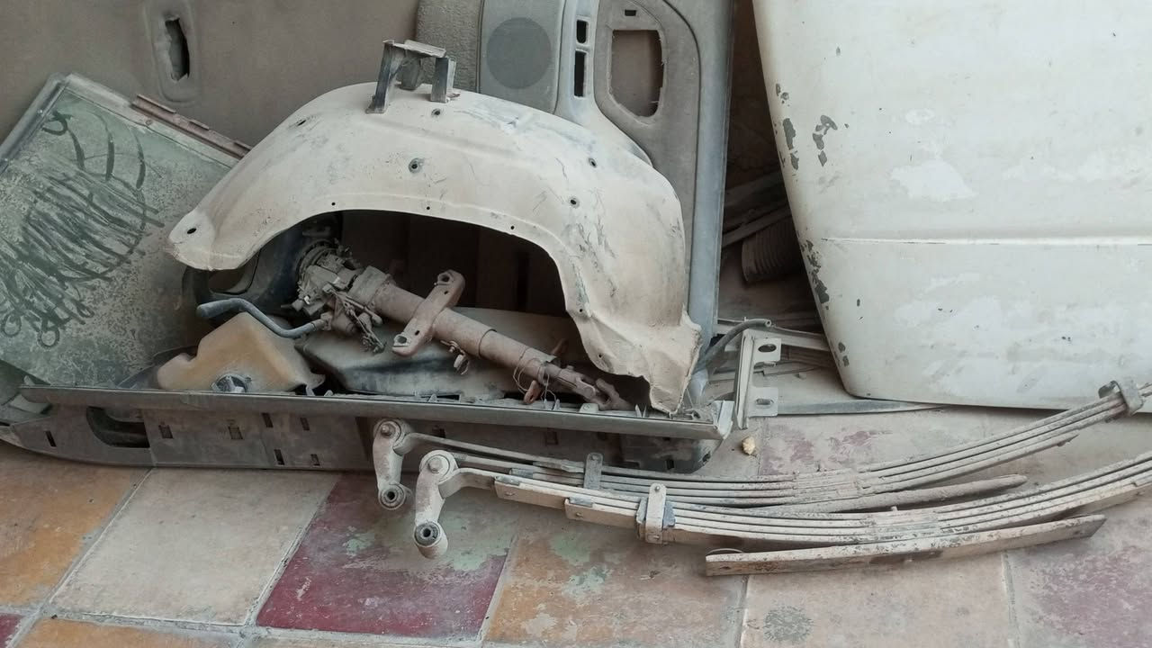 السلام عليكم للبيع تفصيخ بهبهان كصه كامله بونيد وجاملغات ولغود وشباك اي شي تحتاج اتصل واكو توصيل كلمن وسعره الاتصال ***********/***********النجف الكوفه
