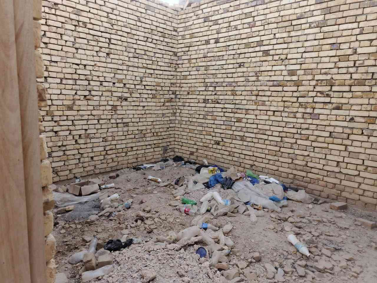 السلام عليكم البيت مساحه 200واصل سكف مكان ناصريه حي الفداء الشارع مدارس رقم الهاتف *********** شارع60 باقي تفاصيل خاص
رقم العقار24175
