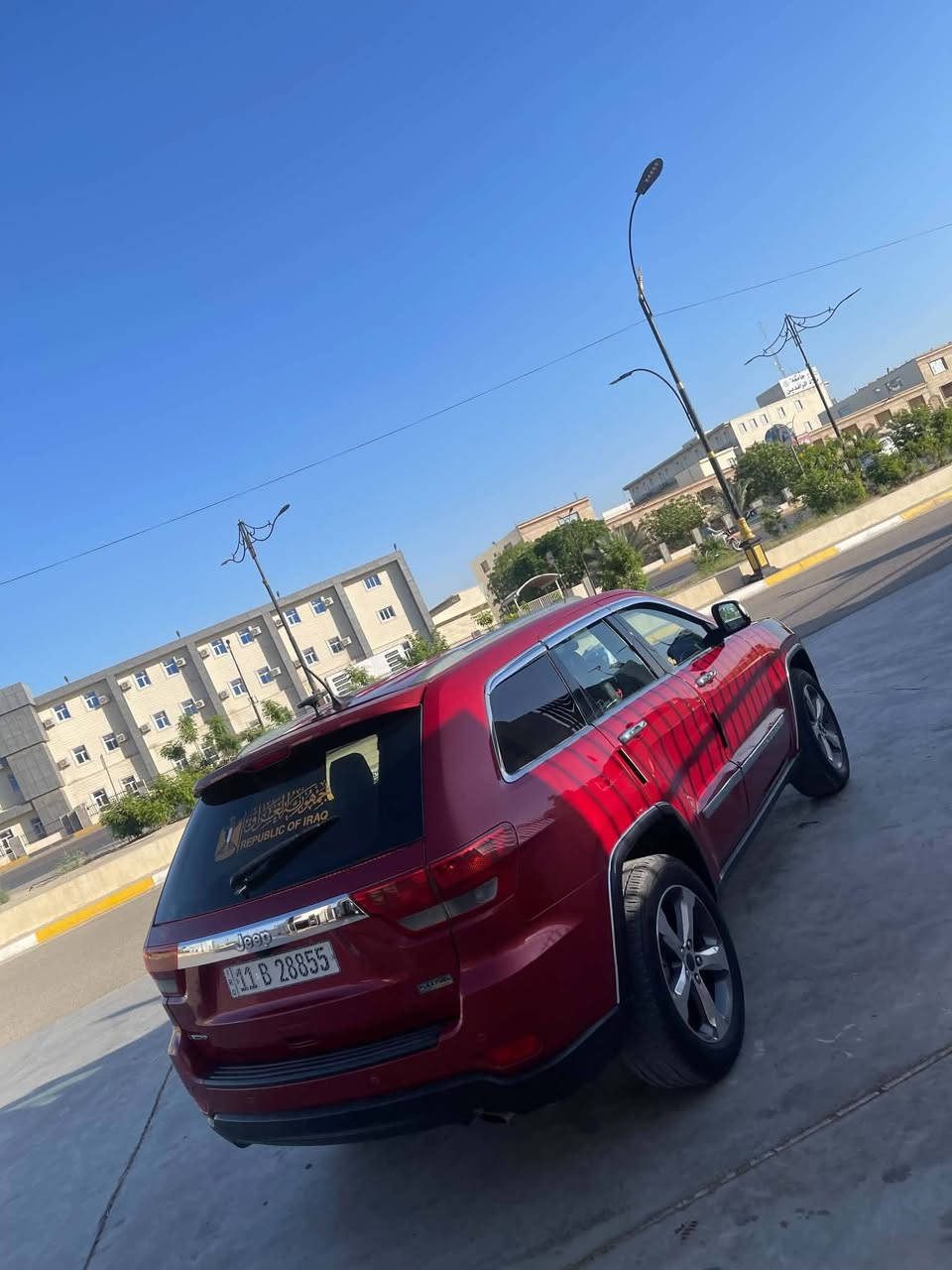 سلام عليكم جيب لاريدو ٢٠١١ كفالة عامه بسمي تحويل مباشر سعر ١٤٥ مجال حك الجيه عنوان ديالى بعقوبه رقم الهاتف *********** اعتذر المراوس
