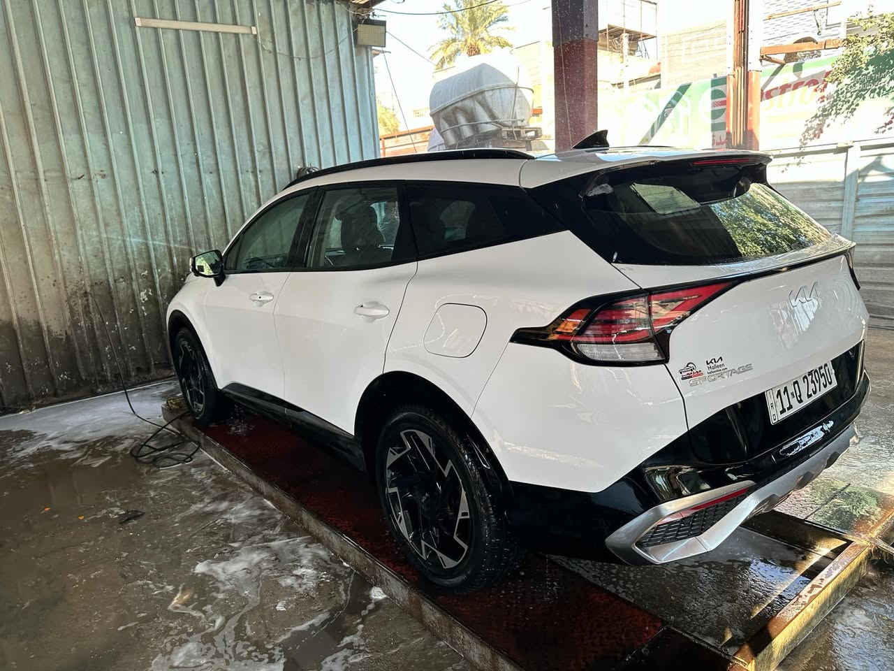 🔸️السلام عليكم
كيا سبورتج برستيج فول مواصفات  2023
السياره جديده جداا جداا
 بانوراما 
بصمه ابواب تشغيل عن بعد 
شاشه الكتروني 
جنطة كهرباء 
شاشه كبيره + شاشة عطلات
رادار امامي وخلفي وجانبي نقطه عمياء اوتو بريك 
نضام تحديد مسار
تحكم استيرن كل الجهات 
ثلاث انظمه قياده / سبورت  
بلوتوث + اواكس + واي فاي   
مانع انزلاق + كروز سرعة 
ويل كب دسكات امامي خلفي
محرك 2500 
العنوان بغداد  مدينة الصدر الاورفلي 
للاستفسار علي ريكان ***********
