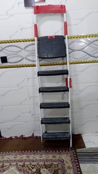 غراض بيت نضيف للبيع وقنينه غاز الشراي يتصل 07758999865