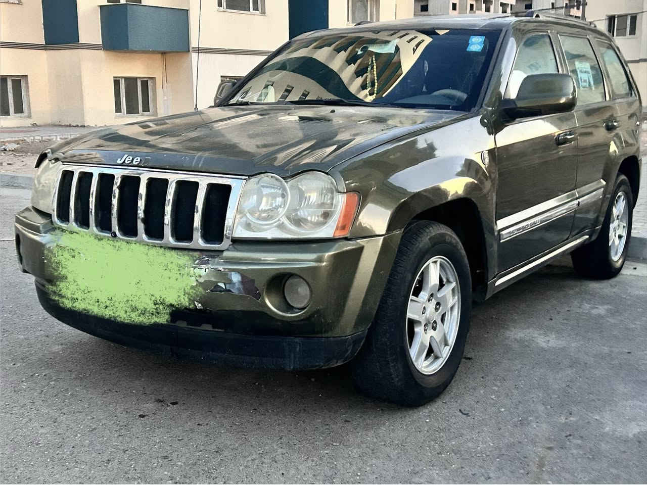 سلام عليكم
للبيع——
جيب ترايل هوك 
الموديل ٢٠٠٧ 
فور ويل 
محرك V8_4700
خمسه ويل كب 
كشنات جلد 
داخل نفطي 
اللون زيتوني 
هوك خلفي 
كشنات كهرباء 
فتحه سلايد روف 
مسجل CD_Ax
تبريد قطعتين 
كأمره دواره خلفيه 

هزه جديده 
رقم بغداد بسمي 
كل أوراق كمرك ورقم كامل باقي فقط تحويل 
حادثها جاملغ وبونيد بدون دواخل 
العنوان بغداد جديده 
السعر ٧٣ وبيها مجال 
الهاتف‭٠ ٧٧٦ ٦٧٥ ١٣٦٨
