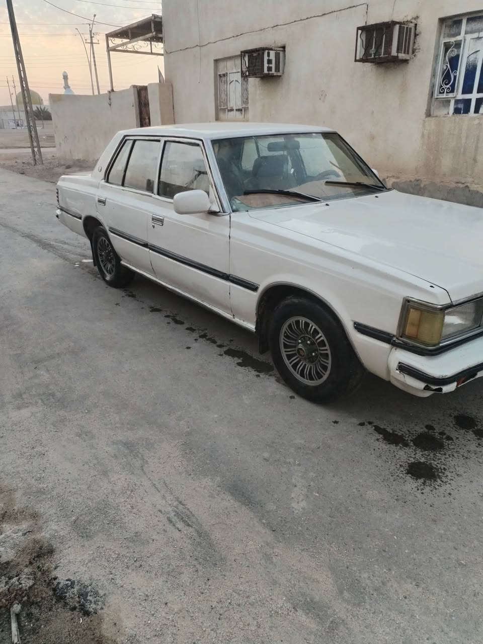 سلام عليكم سبور 83 سنويه ل27 مكينه وكير بطه تبريد شغال كهربائيات شغاله تفاصيل كثر تصال ***********
