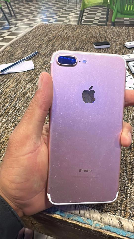 سلام عليكم تلفون ايفون سفن بلاص سعره 100 بيه مجال ***********
