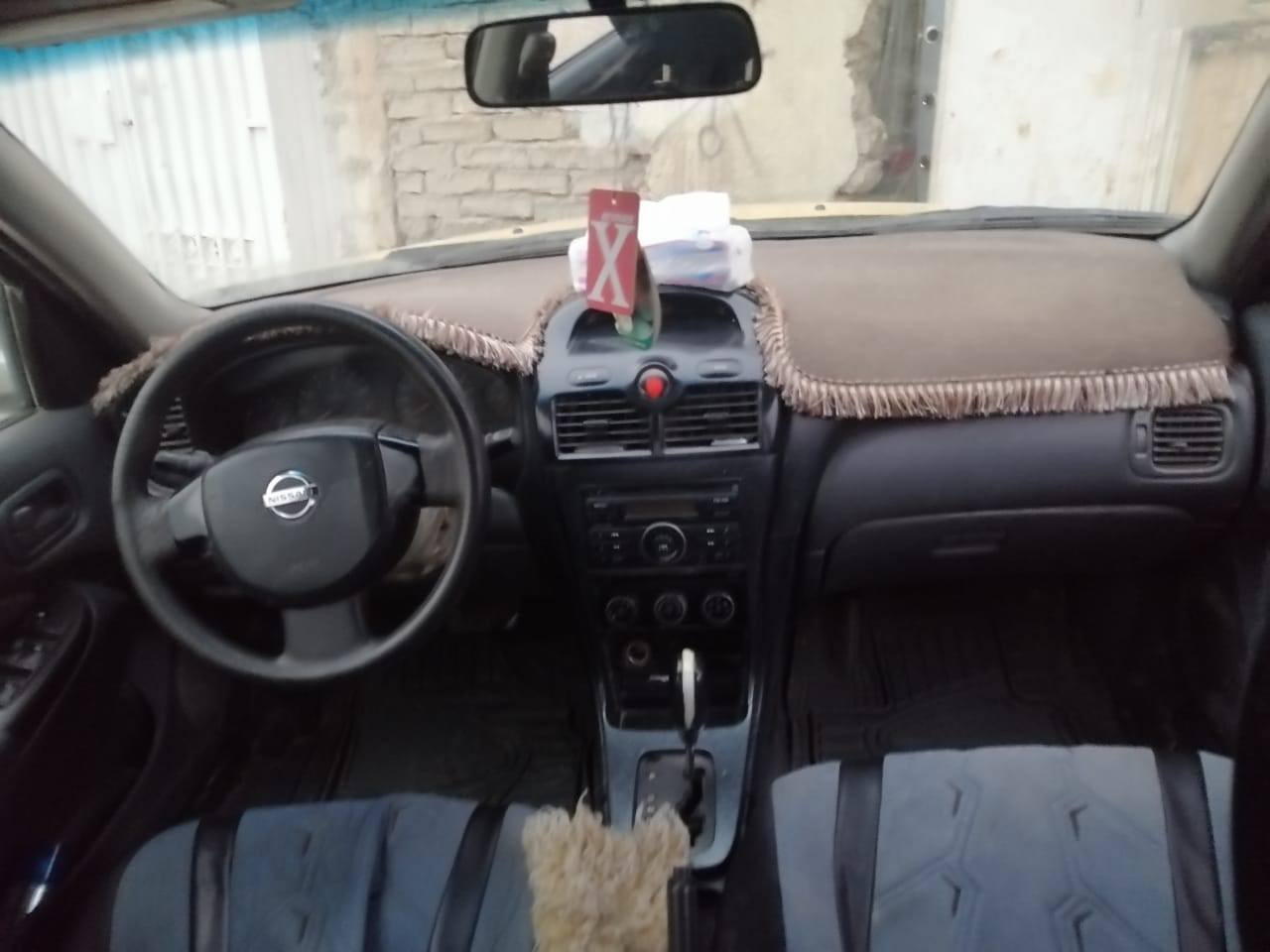 سني 2010 محرك كير شرط تدفئة تبريد تخم تاير جديدضبارتها ضايعة مصفرة هيئة السعر 50وبيها مجال***********
