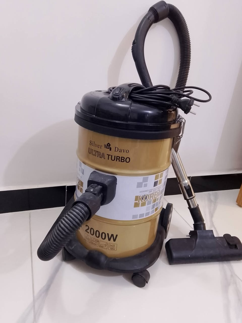 للبيع غراض بيت  ***********
