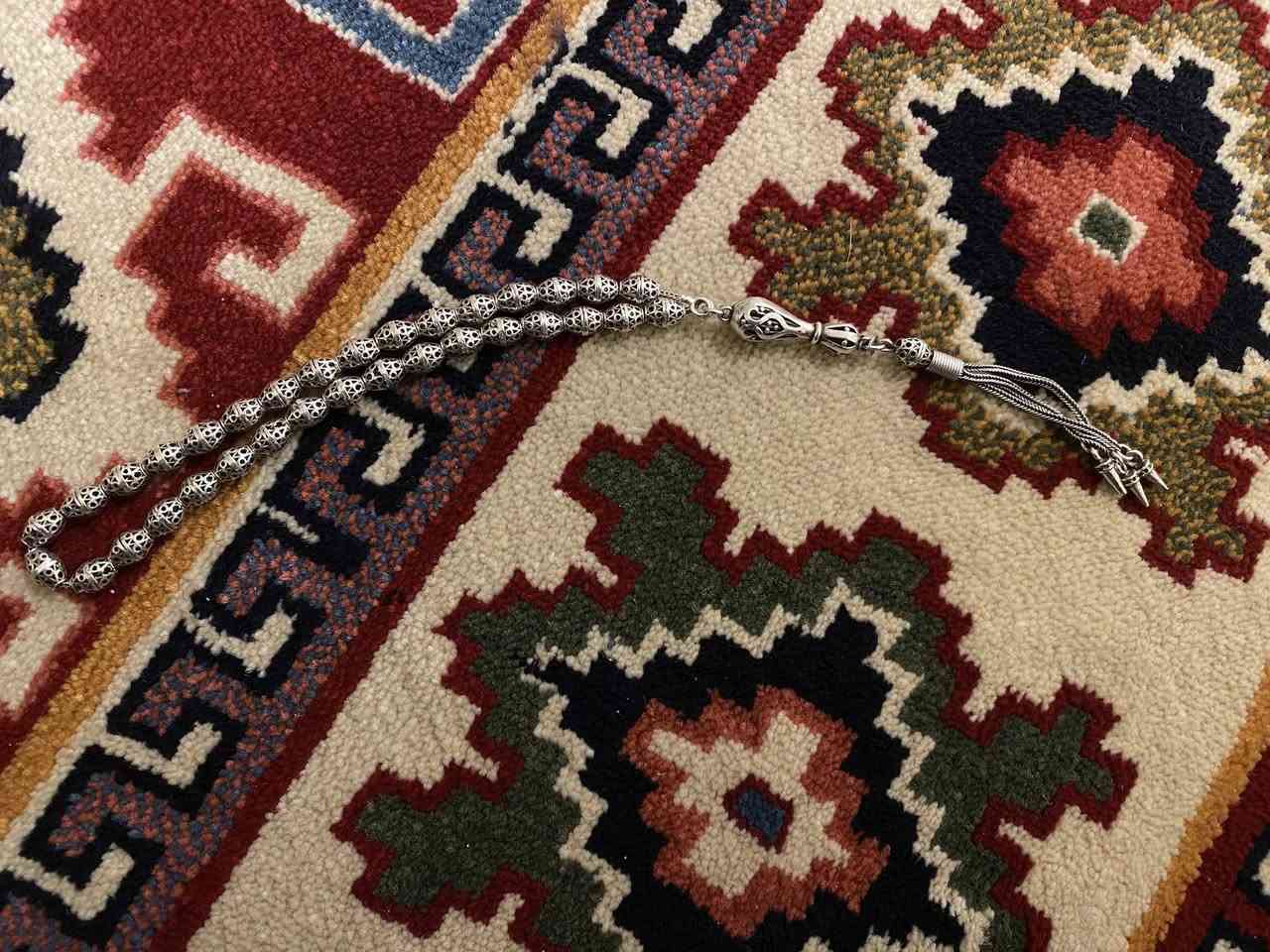 للبيع سبحة فضه 50 غرام عيار 925
المكان البصرة :***********
