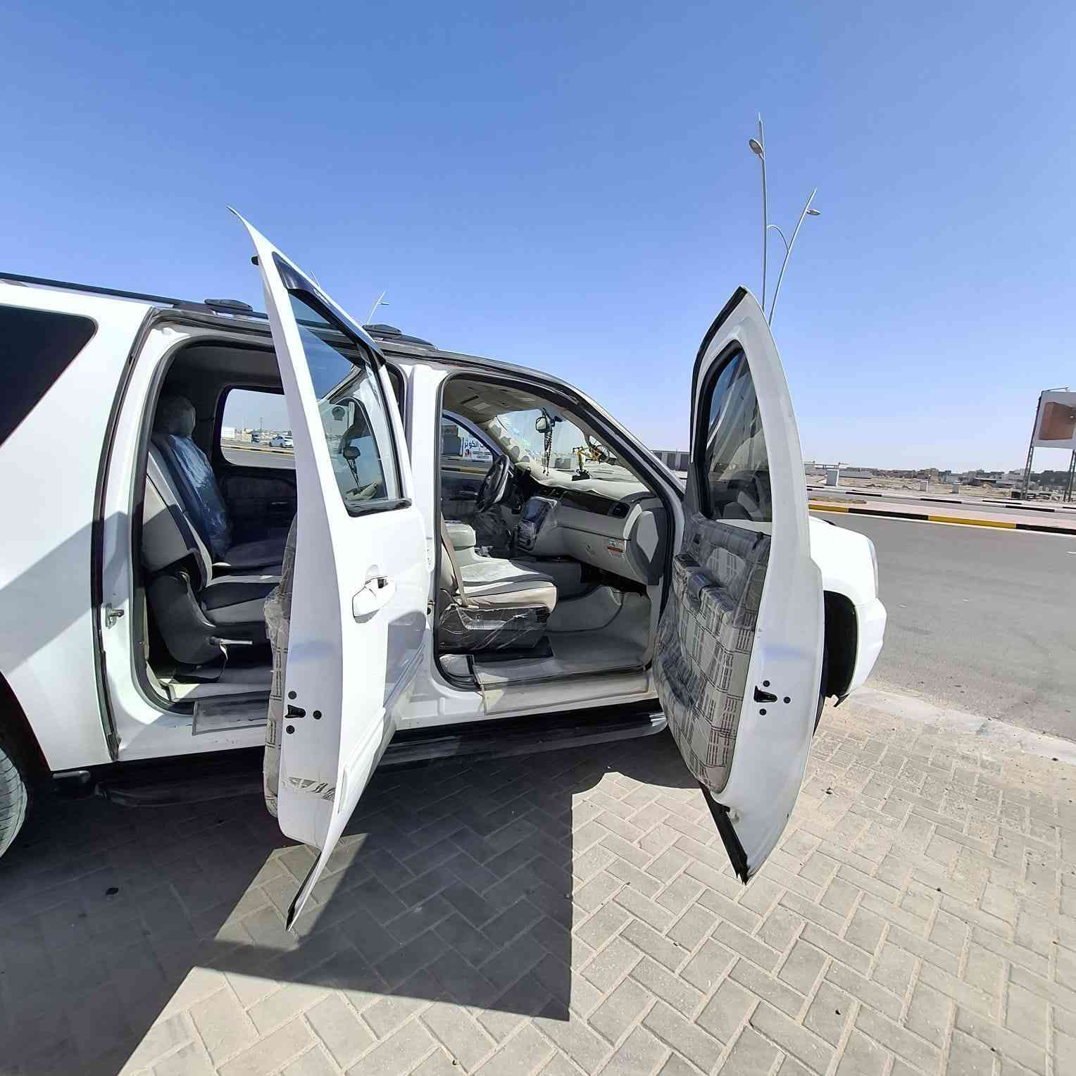 السلام عليكم سياره يوكي سياره موديل 11 بسنه صار لنا خمسه ايام من درناها باسمنا سيارهااستون من هزيناها سياره جديده شوفه العين سعر 160 وبيها مجال رقم الهات*********** وهذا الاثير***********
