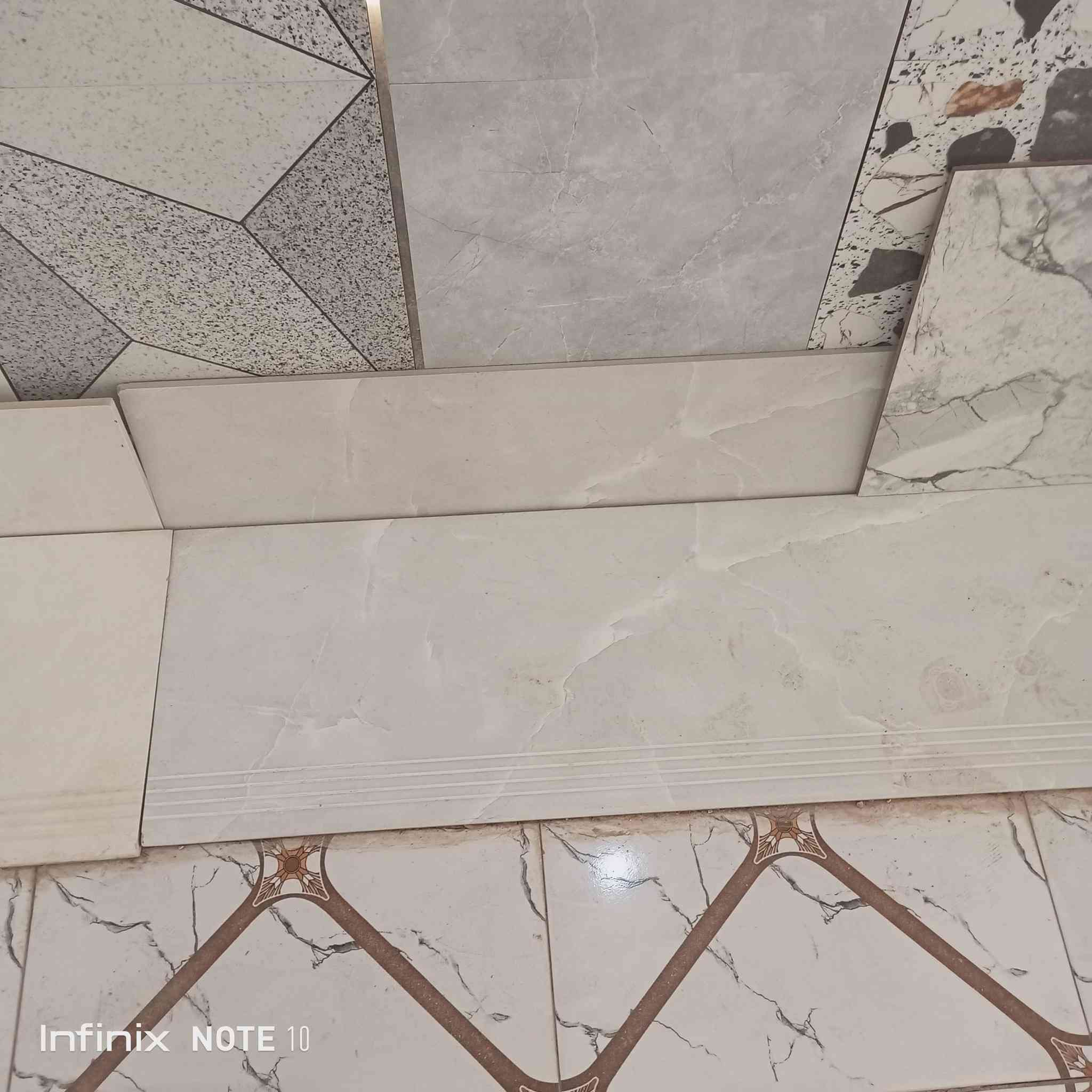 يعلن مكتب الكجاوي 
عن توفير 
كرانيت60×60 . . 7000
كرانيت 40×40.. 6500
سيراميك 60×60.. 5250
سيراميك 60×30.. 5250
اسود+ماروني+ازار 15سم
زوايه حمام مرمر
ملاحظه.. رغم ارتفاع الدولار وزيادة الكمرك اسعارنه ثابته لم تتغير
للتواصل ***********
***********
@إشارة
