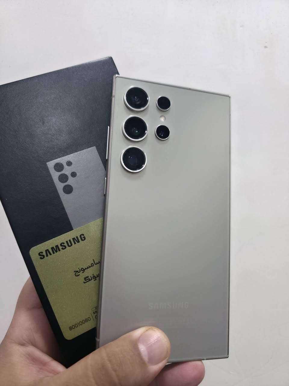 سامسونج اس 24 الترا  ذاكره  512 
 أبو ظمآن وكاله 
 نظافه 💯 ب 💯 
سعره مليون و 100 
مكاني بابل توصيل ماكو 
اتصال فقط ما موجود على نت 

***********
