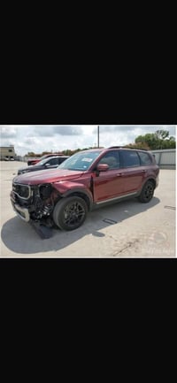 تيلورايد اكس لاين • ٢٠٢٣ • بدون تبديل