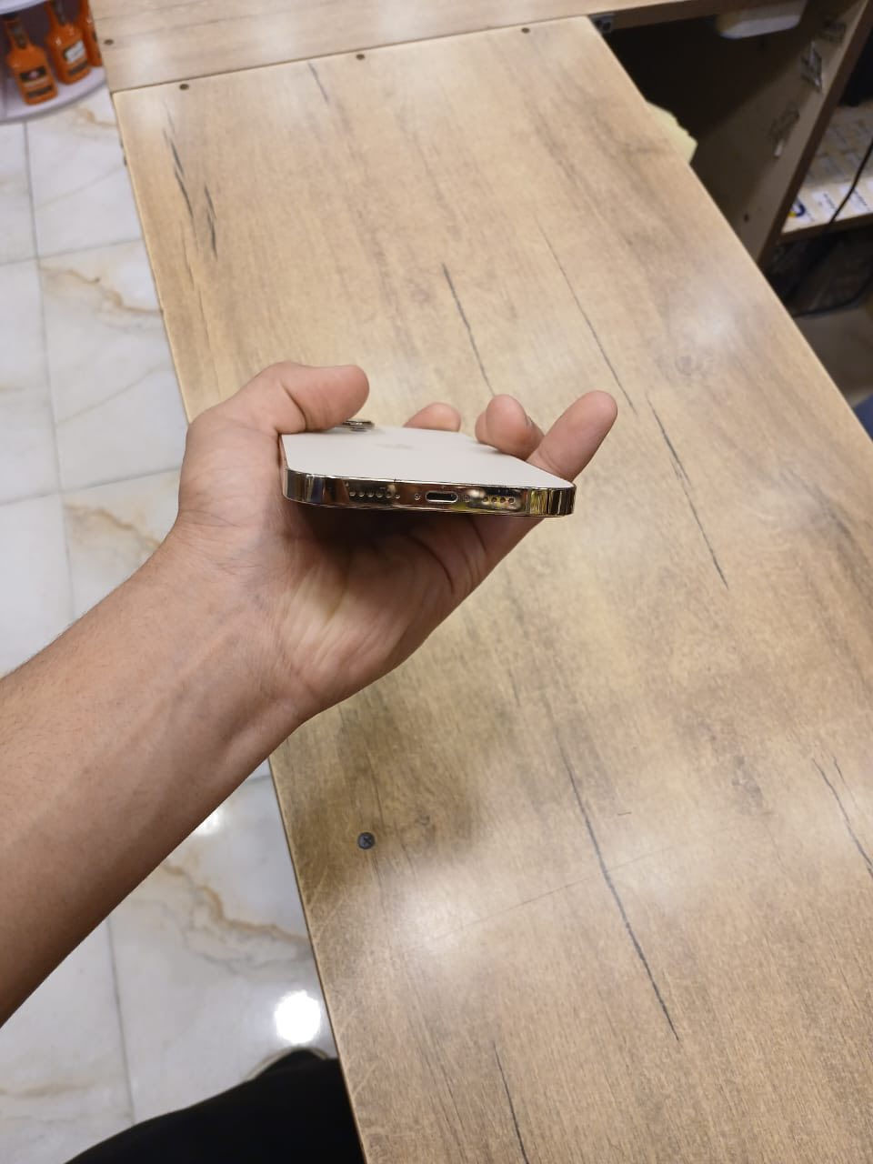 سلام عليكم  13برو ماكس ذاكرة (256) كلشي ممبدل بي الجهاز- السعر 600
الرقم:***********
