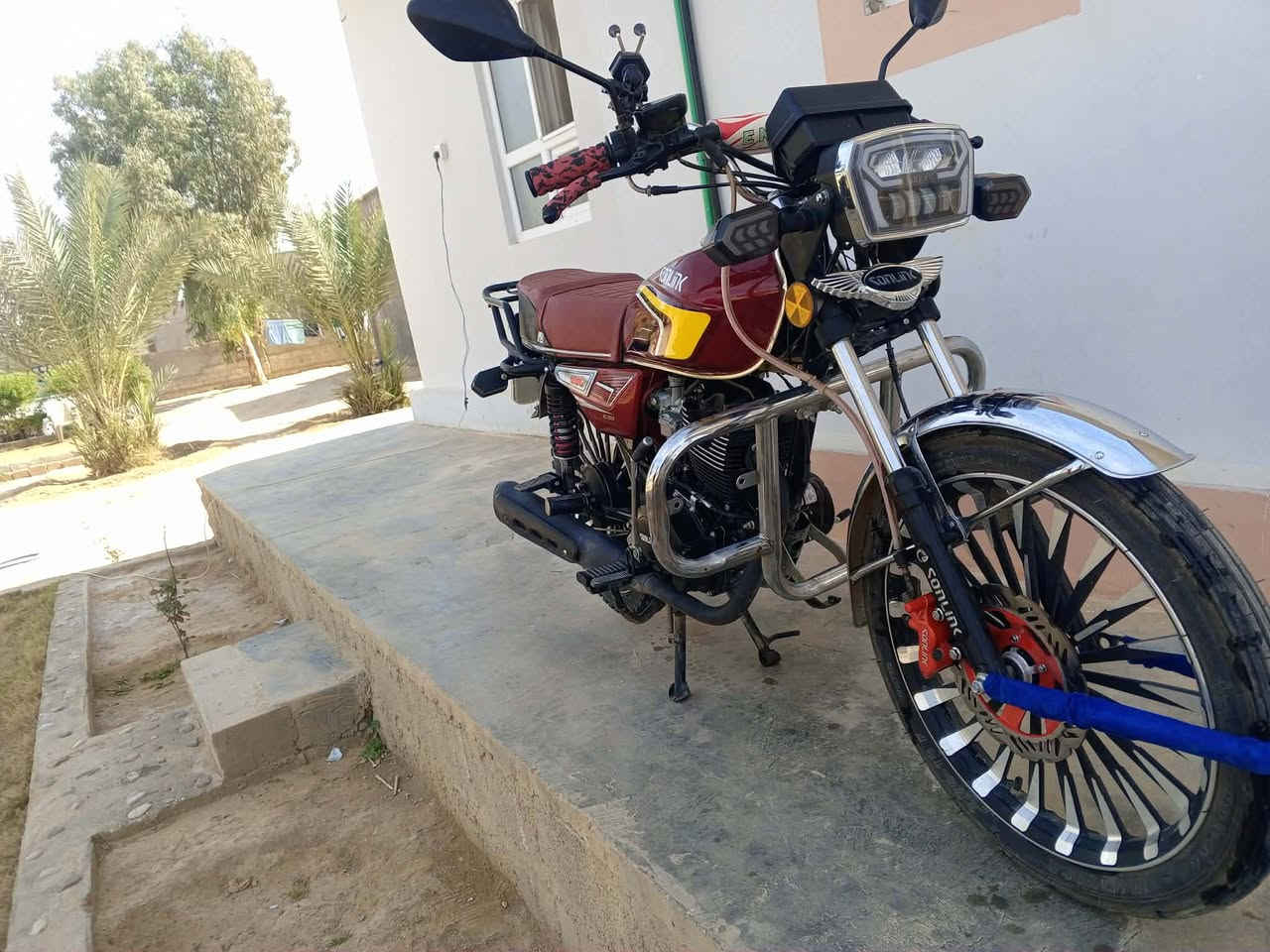 السلام عليكم
موطور سولنك موديل 2025 اوراقه كامله مكمرك وكامل بقه بس على التسجيل 
محرك 200 بعده بلادي على وضع الشركه لون اسود المميز والمرغوب 
السعر 800 قفل  المكان القائم العبيدي


**إذا كنت صاحب هذا الإعلان وتريد حذفه لأي سبب، رجاءا أرسل رسالة إلى الدعم الفني**