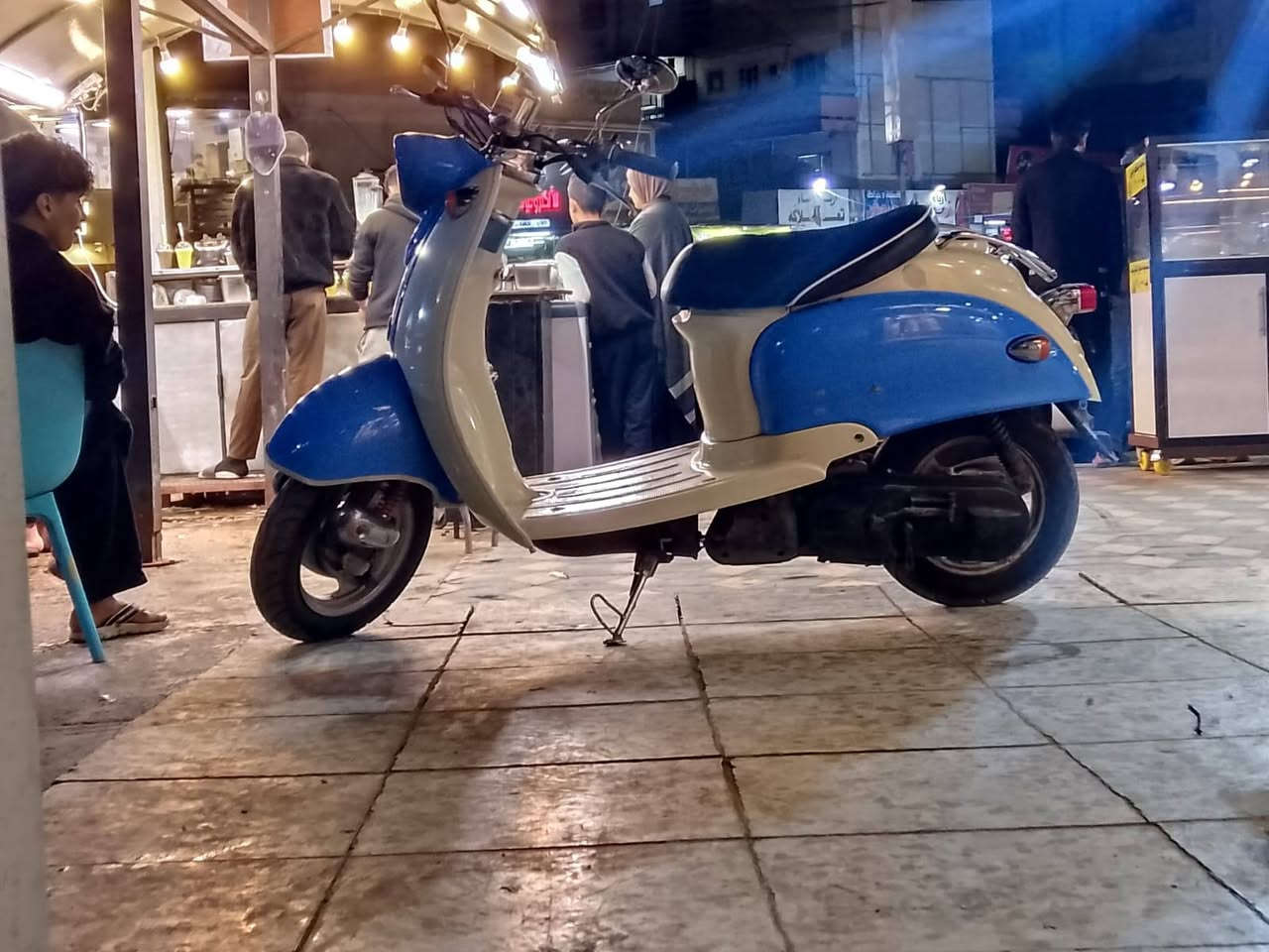 السلام عليكم عبد الحليم شغاله ربه هندر كهربائيات مكينه ما مفتوحه كلهه شغاله *********** السعر ٤٠٠ المكان بغداد الدورة
