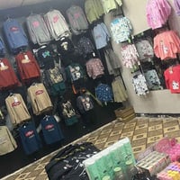 ملابس أطفال ٢٥٠ • بجامه ٥٥ • ستاندات تعليقات