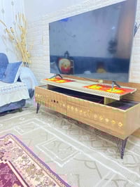 ميز تلفزيون