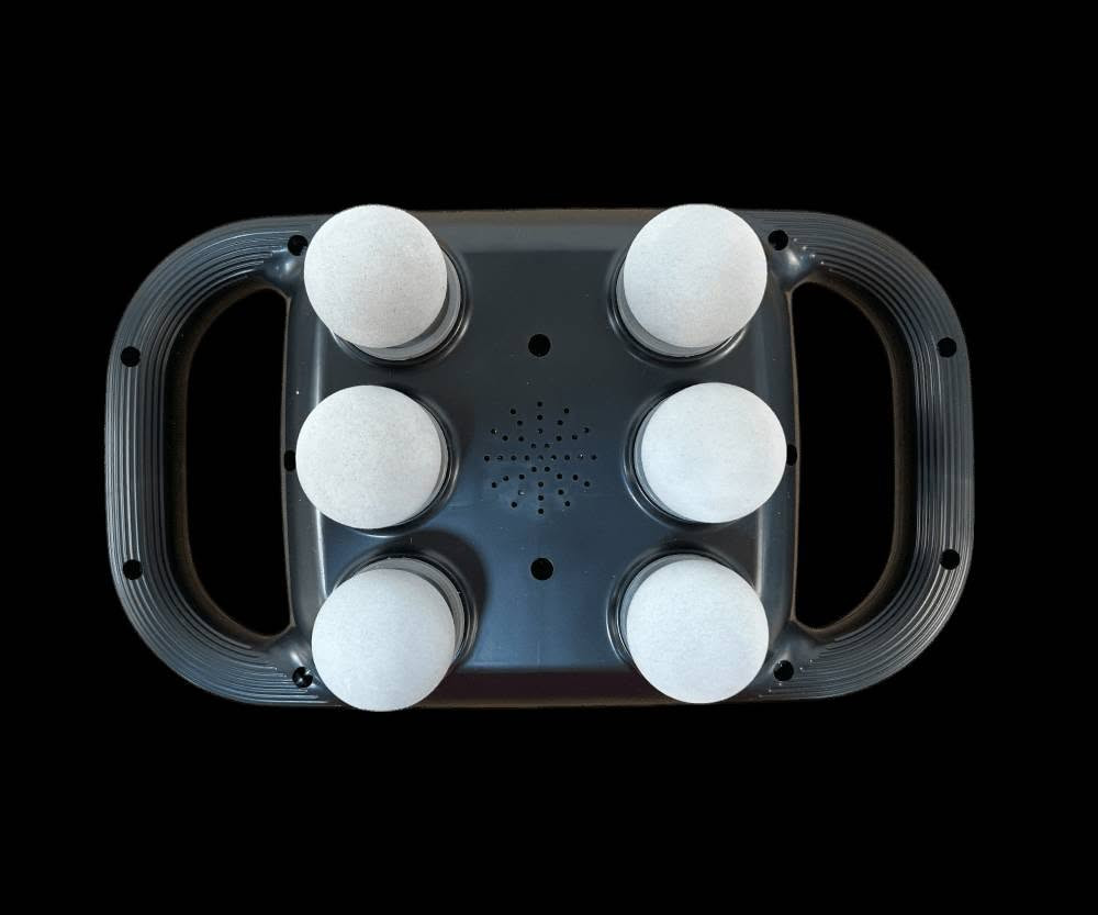 جهاز تدليك

الاستخدامات

جهاز Six-Headed Massage Gun HH-008 مصمم لتقديم تجربة تدليك احترافية تساعد على استرخاء العضلات وتخفيف التوتر والإجهاد.

مثالي للاستخدام بعد التمارين الرياضية لتقليل آلام العضلات، كما يمكن استخدامه في المنزل أو المكتب لتحفيز الدورة الدموية وتخفيف التشنجات العضلية.

المميزات

يتميز الجهاز بمحرك قوي بقدرة 15 واط يوفر تدليكًا عميقًا وفعالًا لتخفيف التوتر في مختلف مناطق الجسم.

مزود بستة رؤوس تدليك مصممة لاستهداف مناطق مختلفة من العضلات وتحقيق تجربة تدليك شاملة.

يعمل ببطارية 1500mAh قابلة لإعادة الشحن عبر منفذ USB Type-C، 5V1A، مما يجعله مريحًا للاستخدام في أي وقت دون الحاجة إلى توصيل مباشر بالكهرباء.

يأتي بتصميم مريح وسهل الاستخدام مع مقابض جانبية توفر تحكمًا أفضل أثناء التدليك.

يتميز بحجم 28× 16× 12 سم، مما يجعله خفيف الوزن وسهل الحمل والتخزين.

الملاحظات

للحصول على أفضل أداء، يُنصح بشحن الجهاز بالكامل قبل الاستخدام الأول، وتجنب تشغيله أثناء الشحن.

يجب استخدام الجهاز بحذر على المناطق الحساسة وعدم الضغط بشدة لتجنب أي إجهاد زائد على العضلات.

يُنصح بتجنب استخدام الجهاز لفترات طويلة متواصلة لمنع ارتفاع درجة الحرارة.

صنع في الصين
عيتي من التعب وأوجاع العضلات؟ 💆‍♂️ جبنا لك الحل! جهاز التدليك الاحترافي بـ 6 رؤوس، يريح جسمك وينحي التوتر في دقائق. ✅ السعر: 42,000 دينار عراقي فقط. ✅ التوصيل مجاني لكل العراق 🇮🇶. ✅ ضمان استبدال 7 أيام. أرسلي (الاسم، الهاتف، العنوان) للحجز! 📩


**إذا كنت صاحب هذا الإعلان وتريد حذفه لأي سبب، رجاءا أرسل رسالة إلى الدعم الفني**