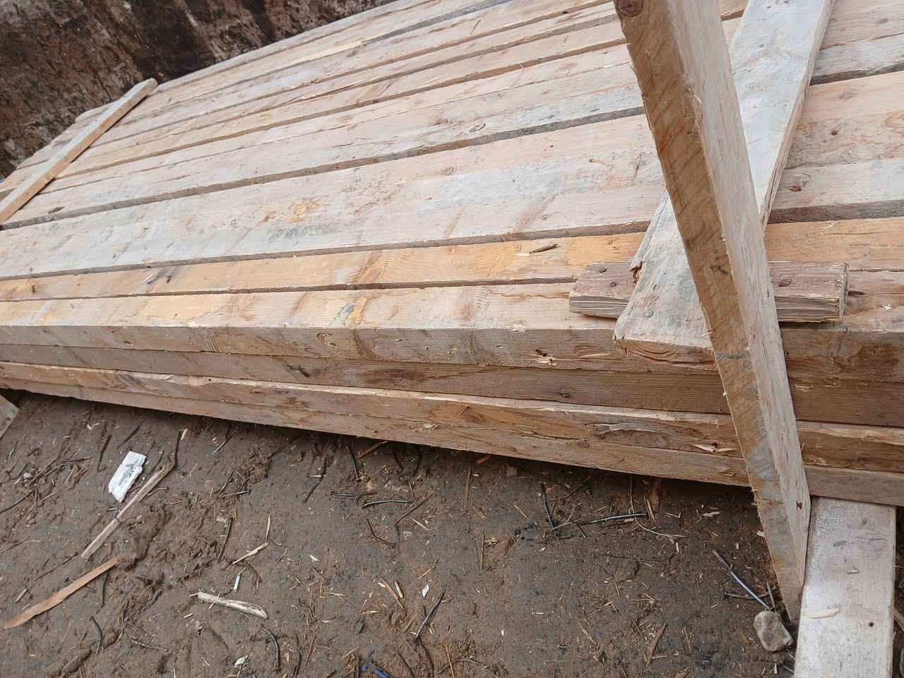 السلام عليكم سير للبيع كافة القياسات العنوان حله ***********
