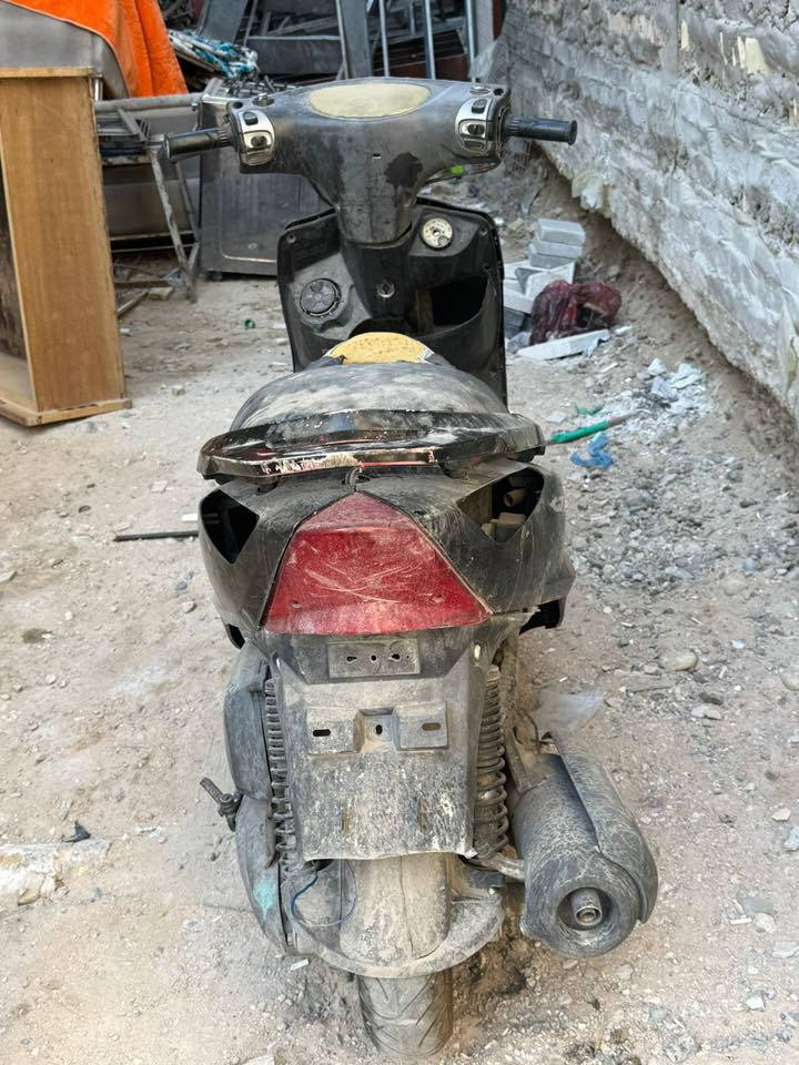 سلام عليكم
ماكس ثعلب 140 
دراجه شغاله مابيها شي 
نقصها بـس كابريتر جيب كابريتر وتعال اخذها سياقه 
رايدها ب250 
مكاني صليخ ال600
اي ستفسار ‭0771 271 0711‬
