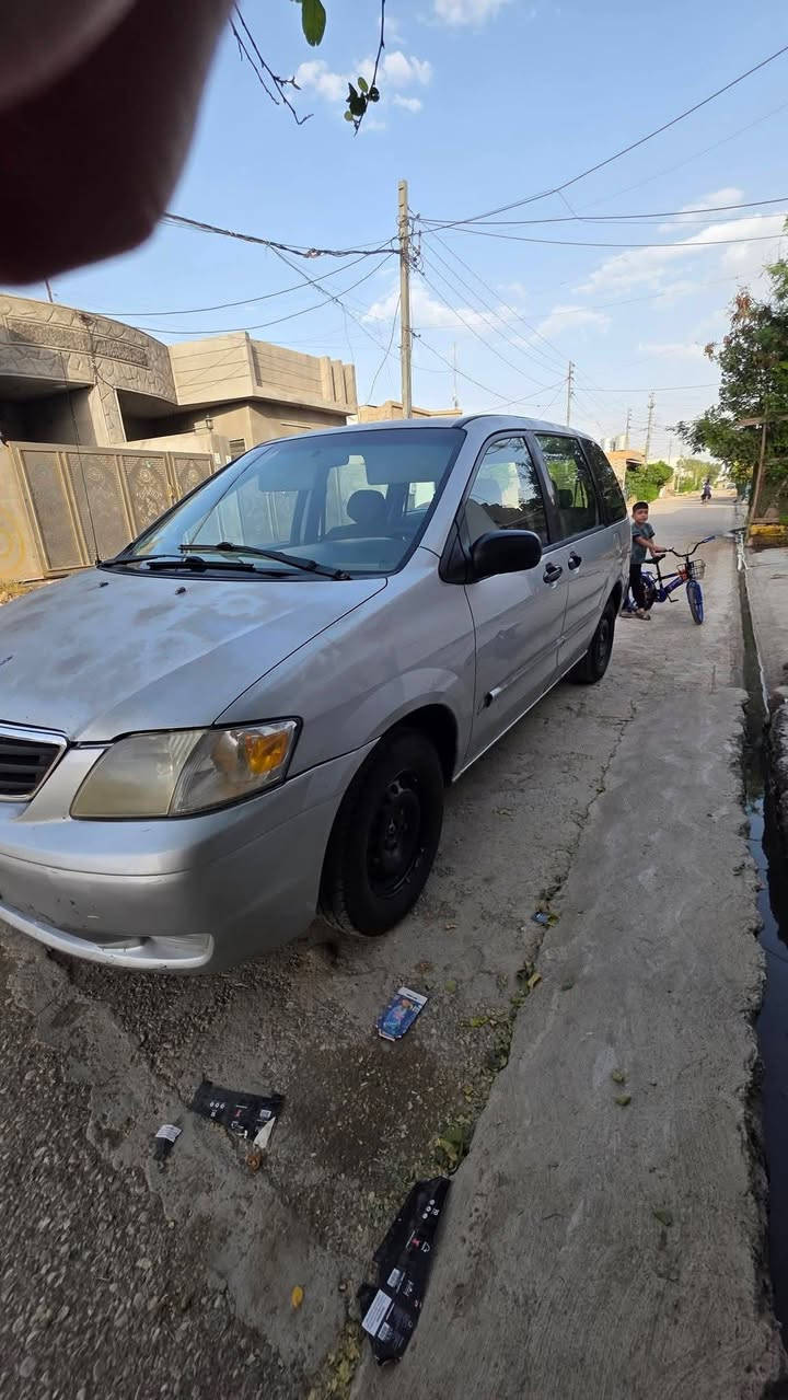 مازدا mpv  ٧ راكب
موديل ٢٠٠١
كير ومحرك كامري شرط 
سنوية ٢٠٢٨  باسمي
شرط التحويل ووكالة 
تبريد ثلج 
كهربائيات كلها شغاله 
بدون ضربة بدون صبغ
سيارة جاهزة
بيهه كوبون بنزين
 
مكان السيارة كركوك 
***********
***********
السعر/ 52
