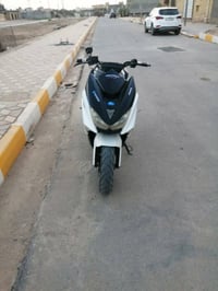 دراجه ماكس حديث شغاله سلف هندر اشاير بك لايت لايت عالي ماناقصها شي سري...