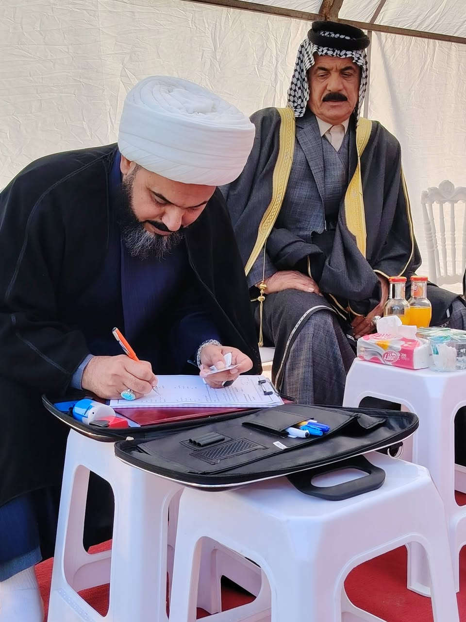 الخبير القضائي والمأذون الشرعي
الشيخ جاسم الزيادي 
***********
