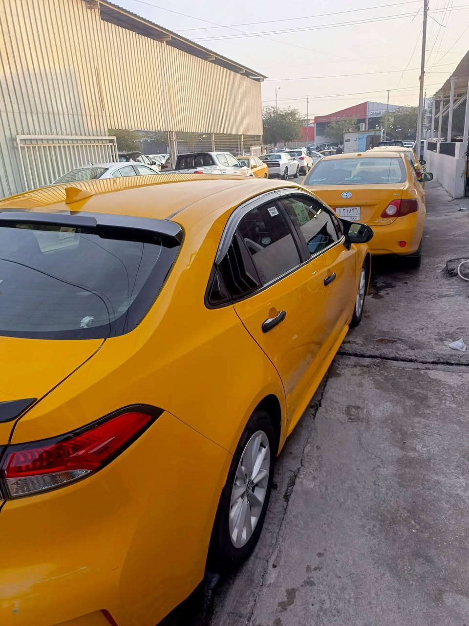 تكسي البيع موديل 22 ضرر بونيد فقط غاز بانزين تريد وكاله تريد تحويل شرط كير ومحرك دفتر بانزين السعر 175وبيه مجال الاتصال على رقم ***********
