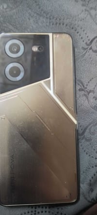 بوفا 5 • جهاز العاب • قفل