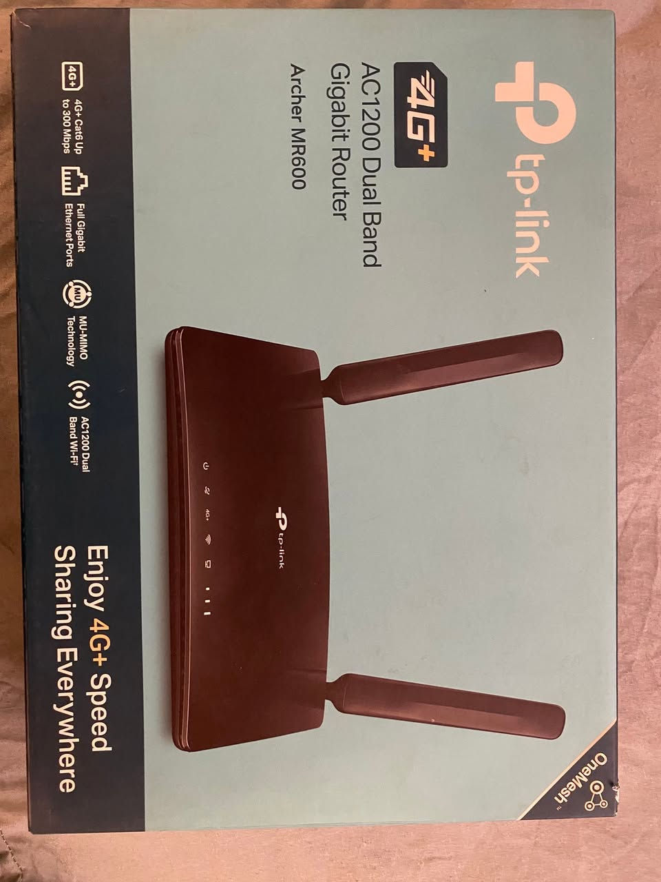 راوتر TP link Archer MR 600 الغني عن التعريف يشغل جميع الشبكات السيم كارت  zain - asiacell- korek وكذلك شبكات المشروع الوطني نظيف جدا مع كامل الملحقات .. السعر ٦٥ الف وبيه مجال بسيط 
هاتف ***********
